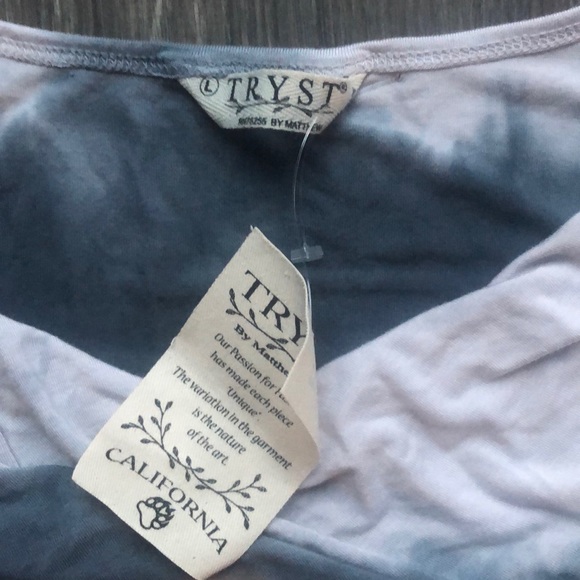 Women’s Tryst Tie Dye Slouch Neck Top Sz L NWT - Picture 2 of 3